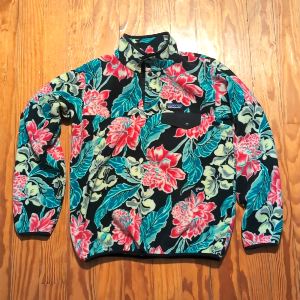 Patagonia Synchilla Floral Women's Medium Fleece.